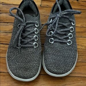 allbirds Women's Gray Knit Athletic Shoes wore a handful of times